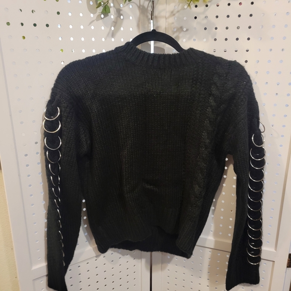 NWT SUNSET AND SPRING SILVER HOOP SLEEVE BLACK Gorgeous 😍 - Picture 2 of 5